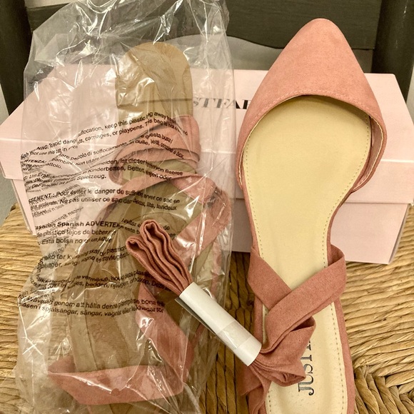 NWT Just Fab slip on shoe. - Picture 2 of 4